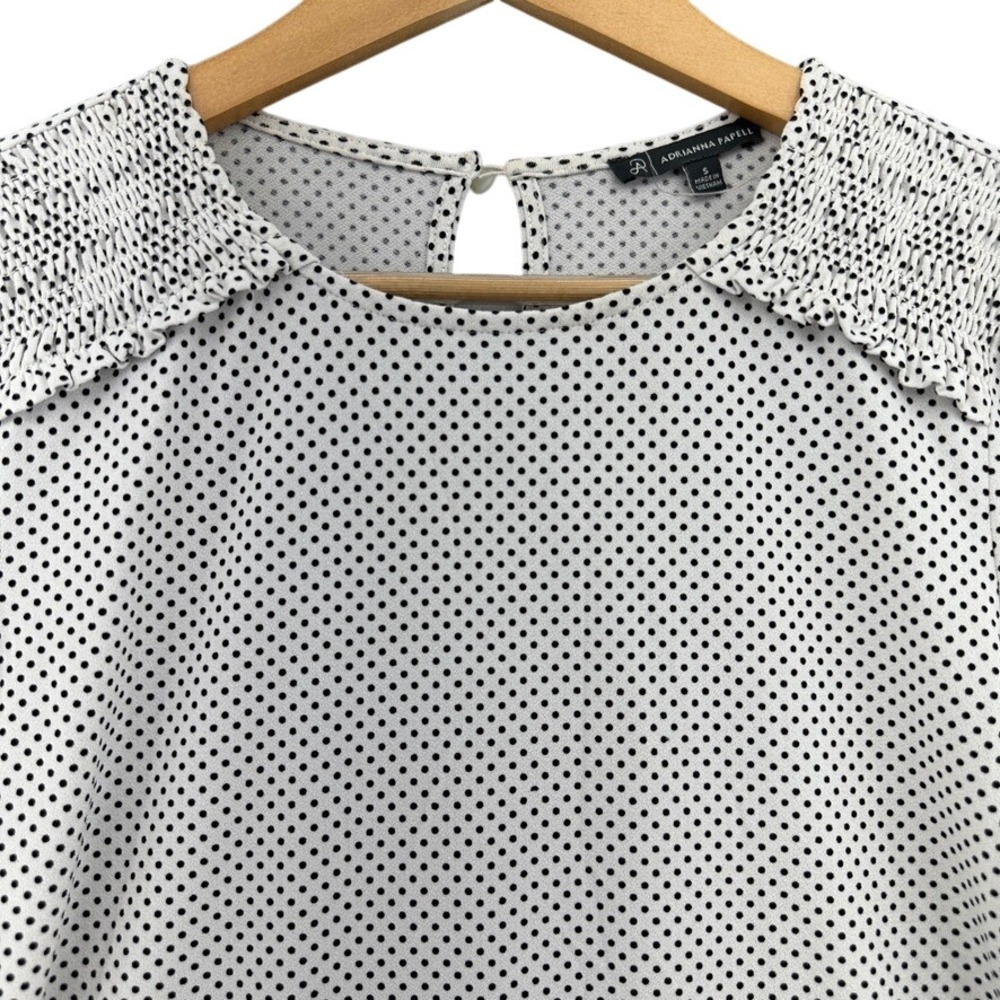 Adrianna Papell Black White Polka Dot Smocked Shoulder Blouse S Keyhole Balloon
